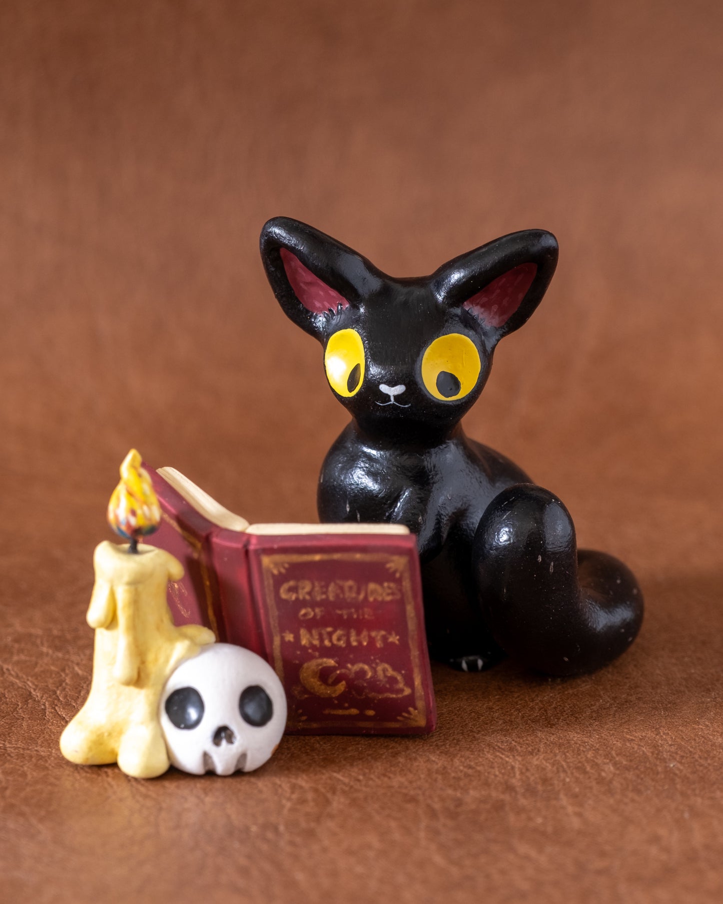 Black Cat Figurine in Polymer Clay (1)