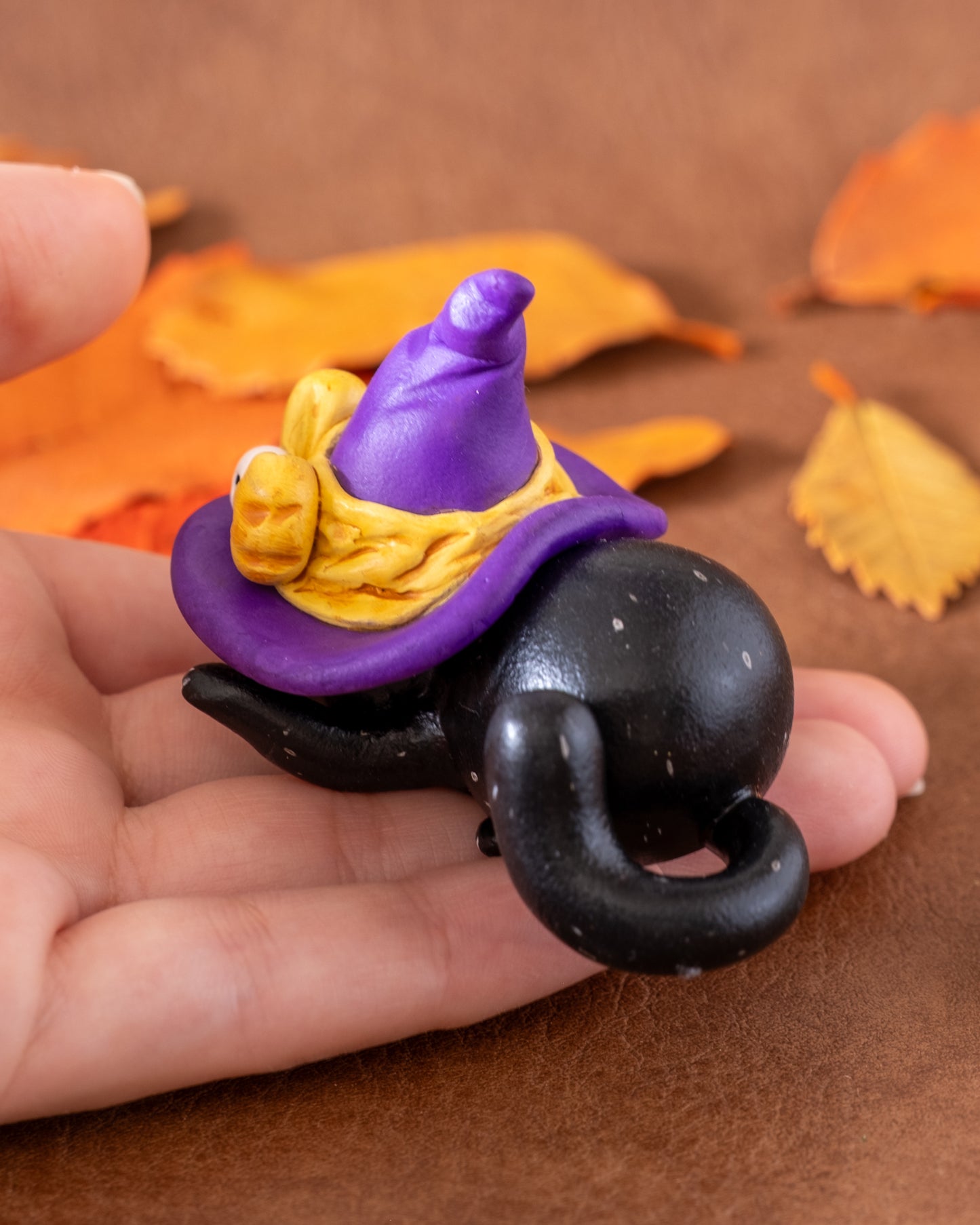 Black Cat Figurine in Polymer Clay (3)
