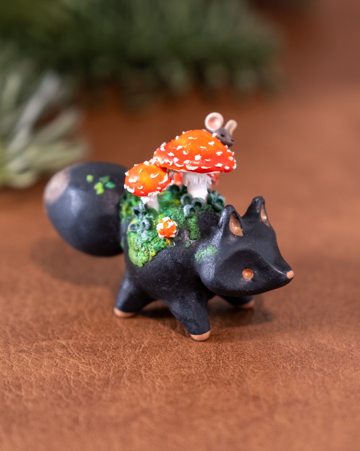 Mushroom Fox Figurine in Polymer Clay (4)