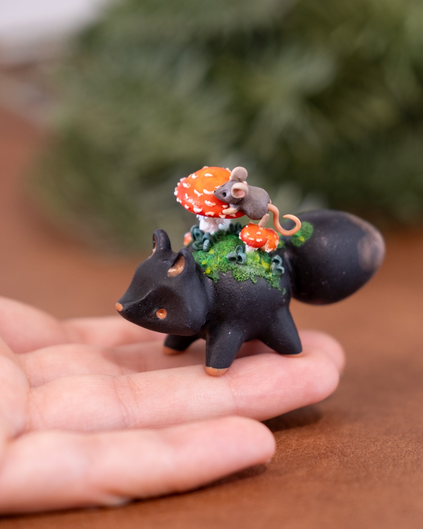Mushroom Fox Figurine in Polymer Clay (4)
