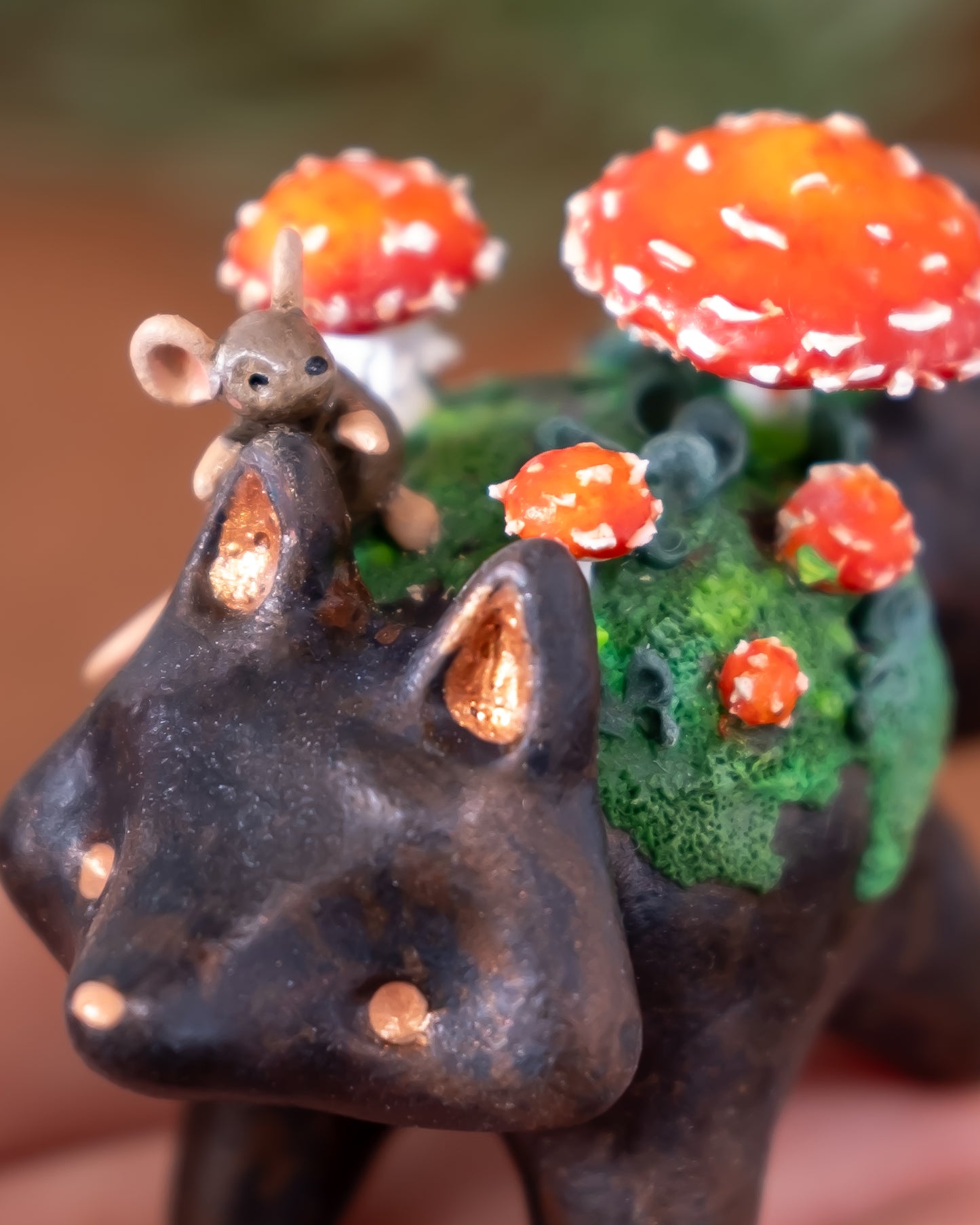 Mushroom Fox Figurine in Polymer Clay (1)
