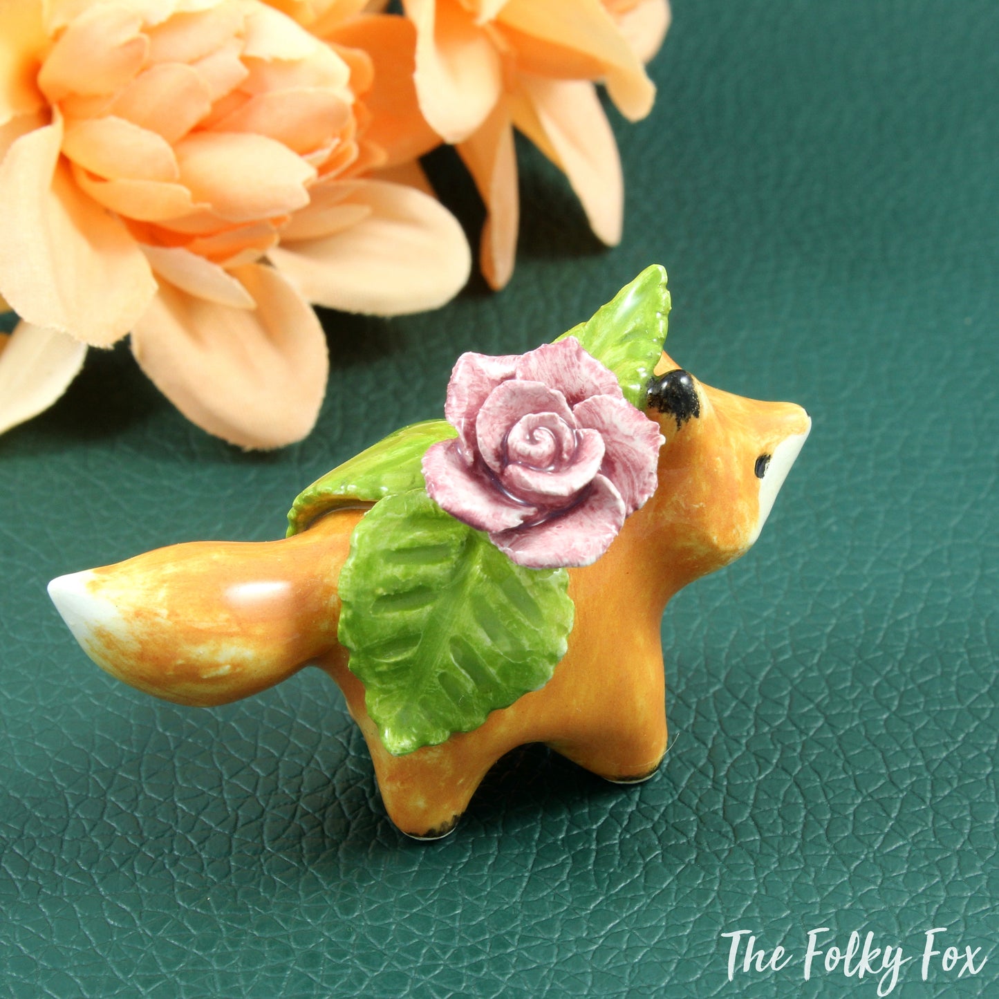 Fox with Rose Sculpture in Ceramic - The Folky Fox