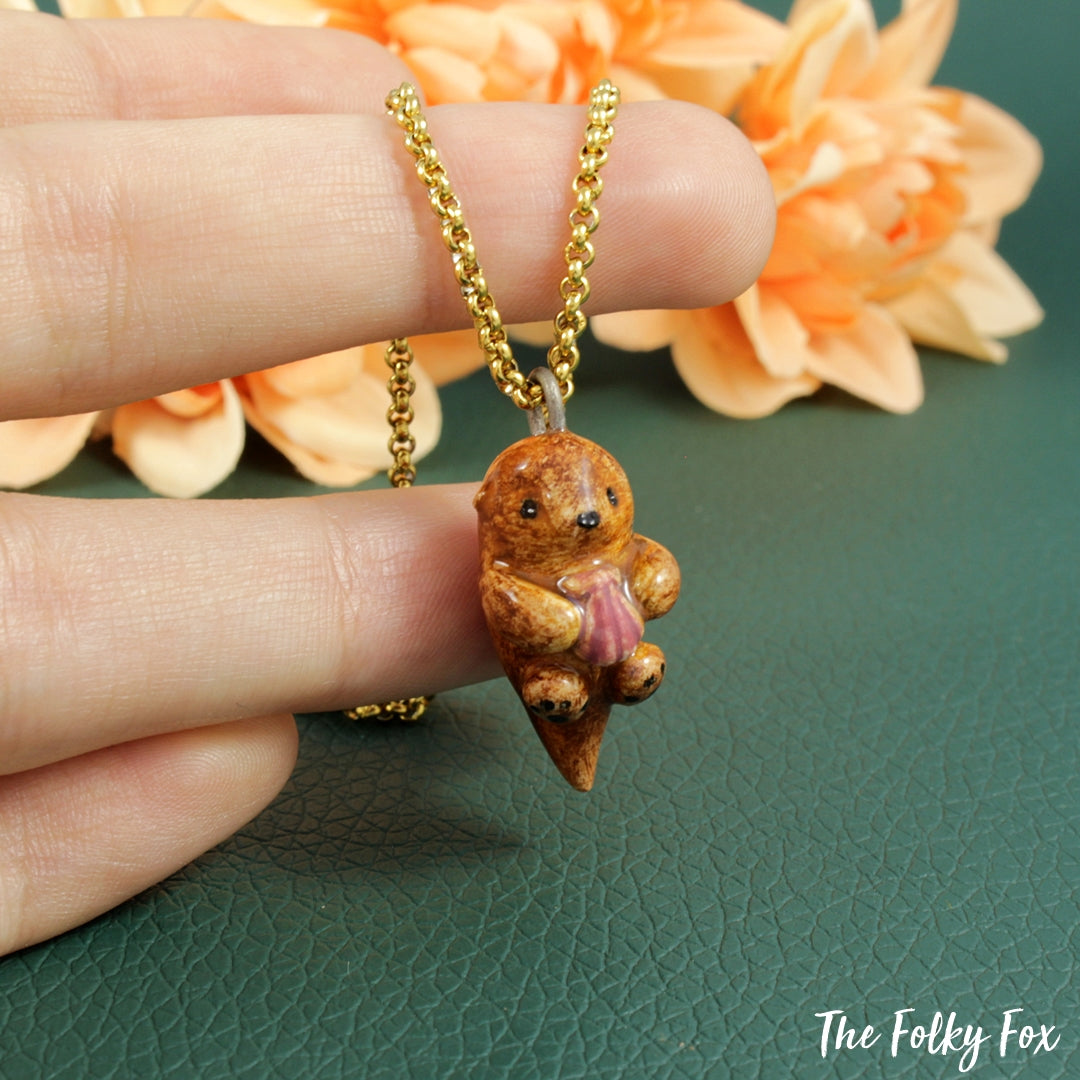 Otter Necklace in Ceramic - The Folky Fox