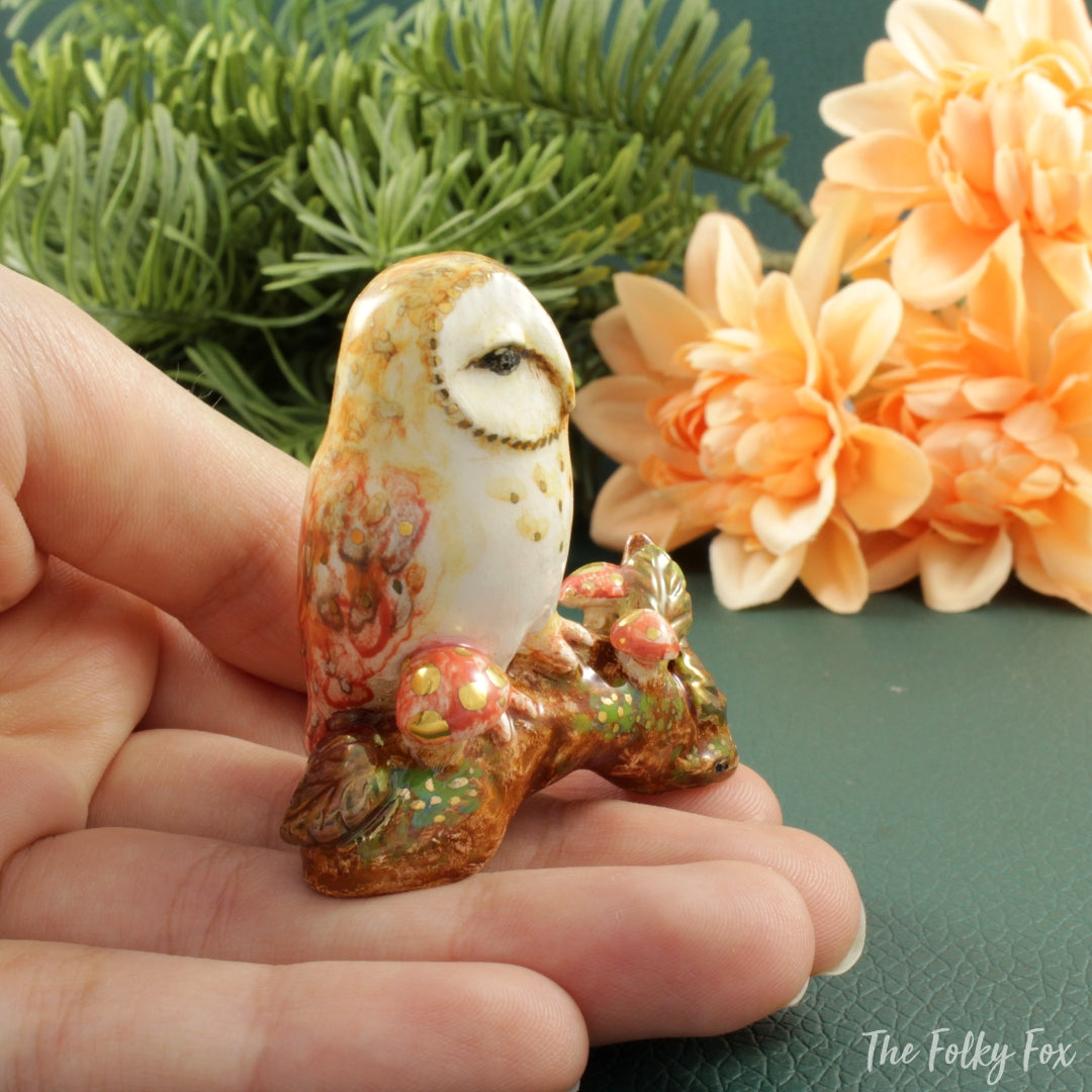 Barn Owl Figurine in Ceramic - The Folky Fox